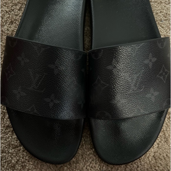 Louis Vuitton Waterfront Monogram Slides Size 11 1/2 - Picture 3 of 8